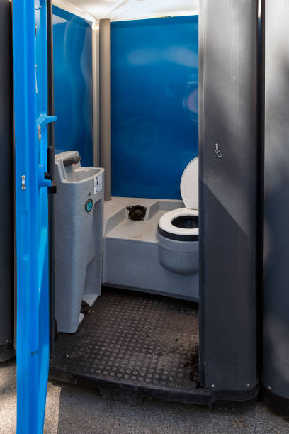 Best Porta potty delivery and setup  in Elon, NC