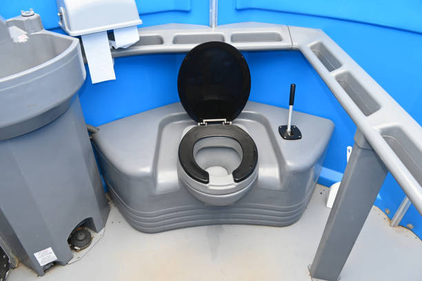 Best Porta potty rental near me  in Elon, NC